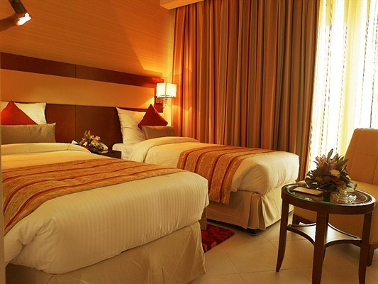 تور دبی هتل فلورا کریک - آفتاب ساحل آبی 